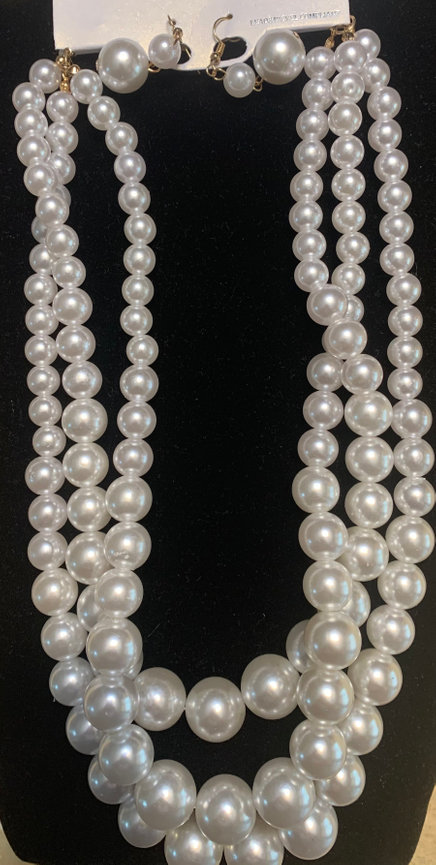 White Pearl Necklace Set (3 Strand)
